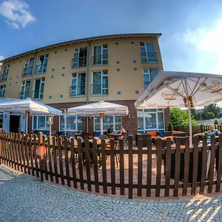Hotel&restaurant Am Schlosspark Hotel