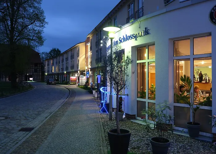 & Restaurant Am Schlosspark Dahme (Brandenburg)